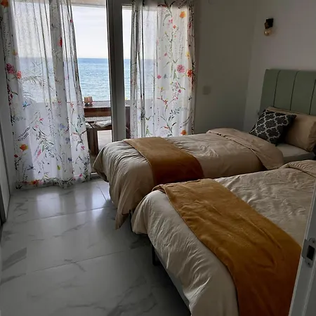 Luz De Mar * 托雷维耶哈
